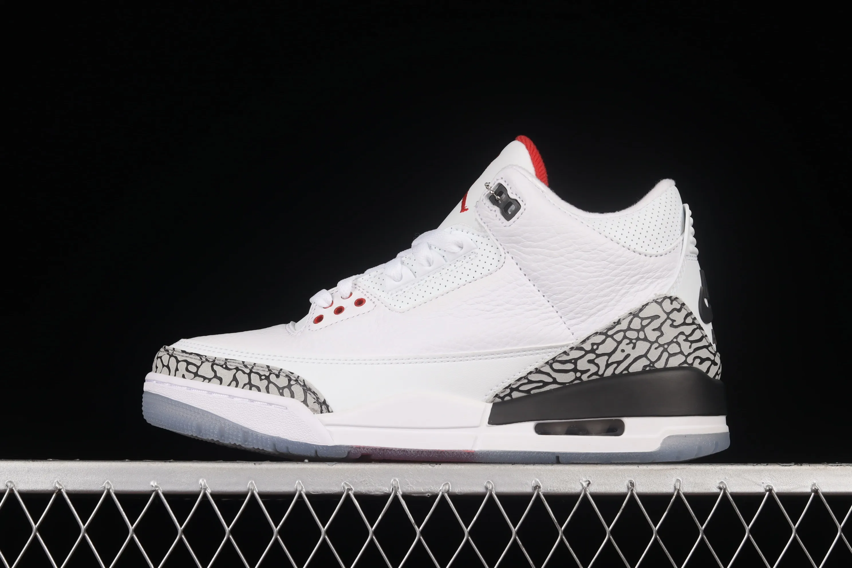 All categories Air Jordan Jordan series basketball shoes Air Jordan 3 foreign trade version Air Jordan 3 Retro NRG Mocha AJ3 Joe 3 "free throw line" basketball shoes 923096-101